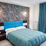 Palazzo Archeo Aparthotel 3*